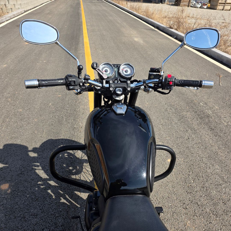 특판) 베넬리 임페리알레400 21년 1만 블박2채널 최저가 판매합니다--8