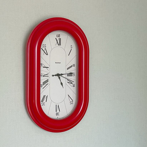 빈티지 스타일 벽시계 이미지