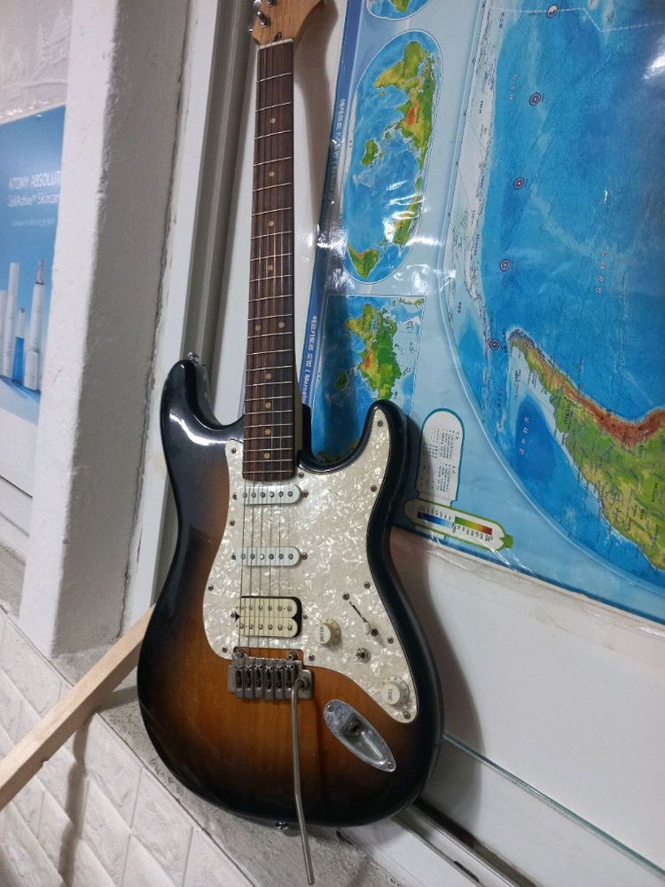 스윙 일렉기타 이미지