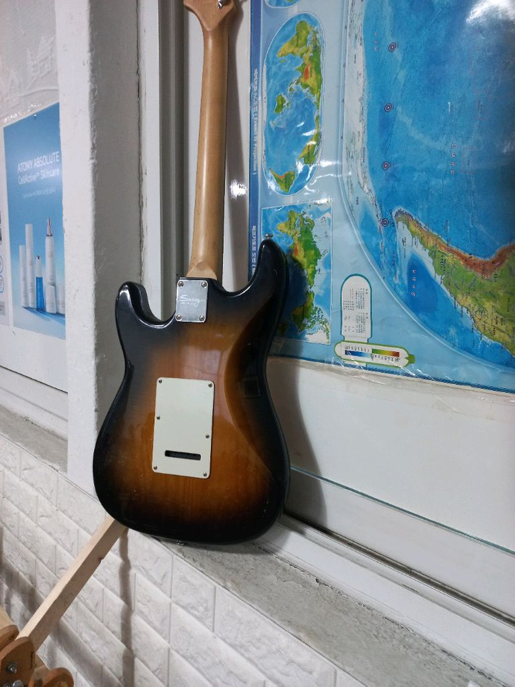 스윙 일렉기타 이미지