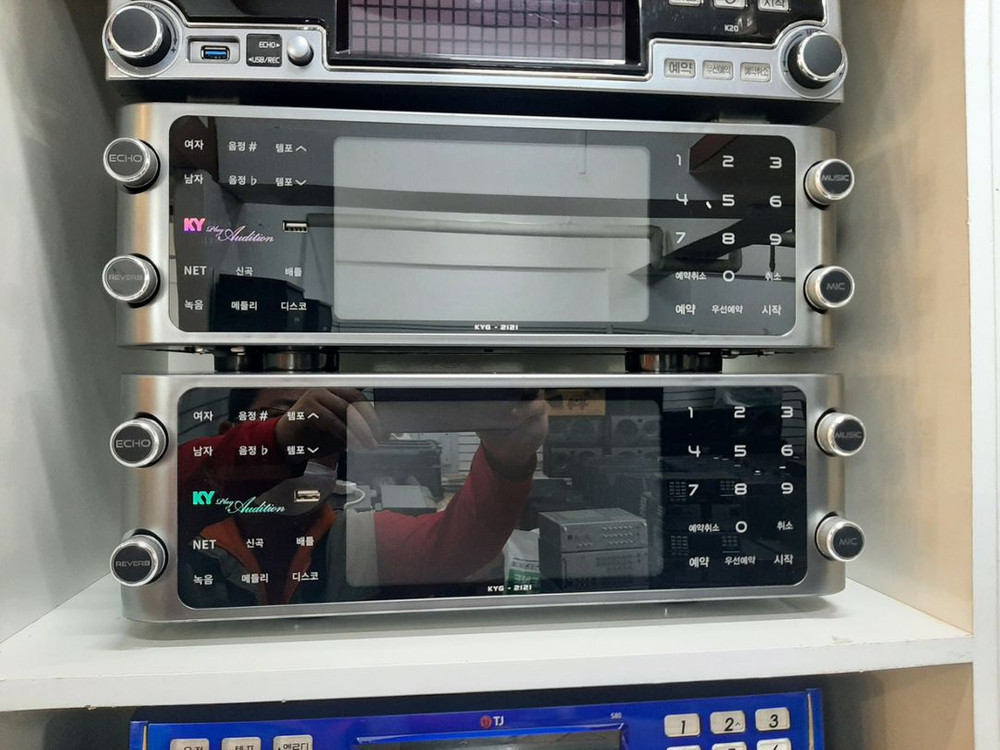 금영 2121 노래방기계 반주기 이미지
