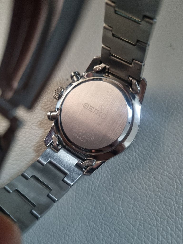 세이코 솔라 팬더 크로노그래프 이미지