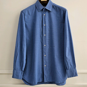 브리오니 블루 솔리드 셔츠 [ 로로피아나 쿠치넬리 에르메스 톰포드 루이비통 키톤 벨루티 디올 ]