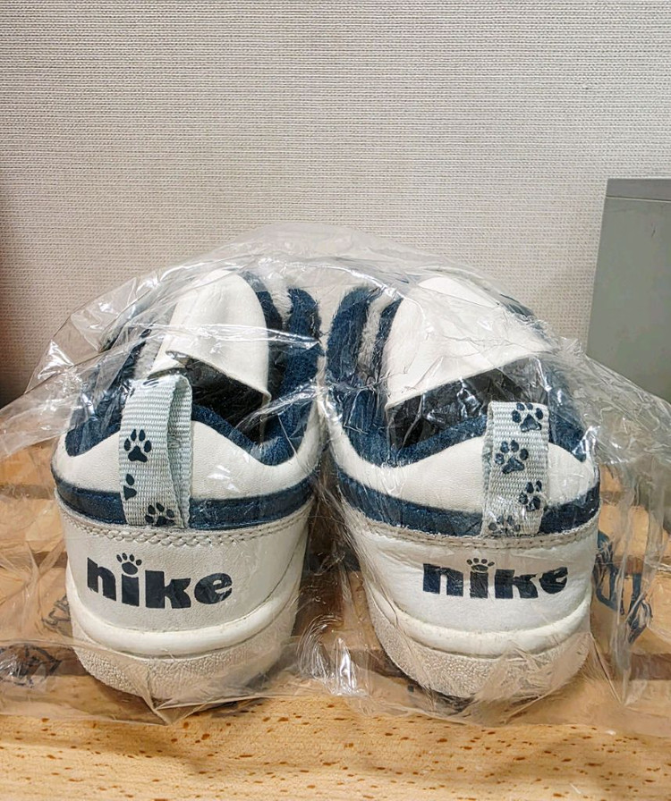 세탁완료) 나이키 키즈 코트 버로우 로우 200mm 운동화 아동화--1