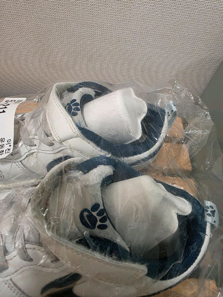 세탁완료) 나이키 키즈 코트 버로우 로우 200mm 운동화 아동화--4