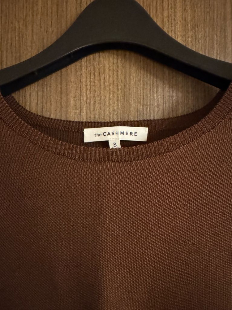 더캐시미어 실크 홀가먼트 니트 탑 이미지