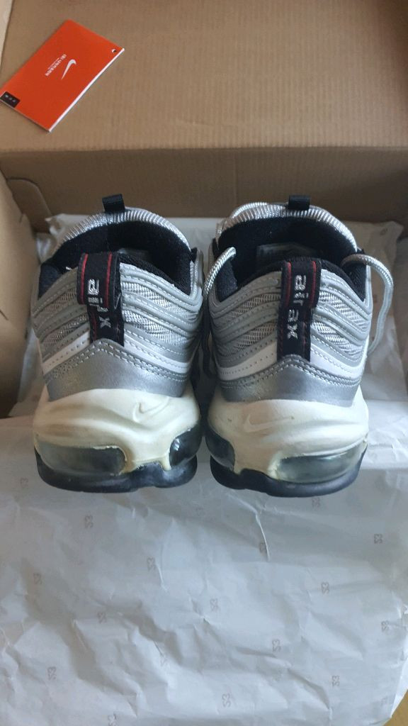 에어맥스97 실버불렛 우먼스 255 이미지