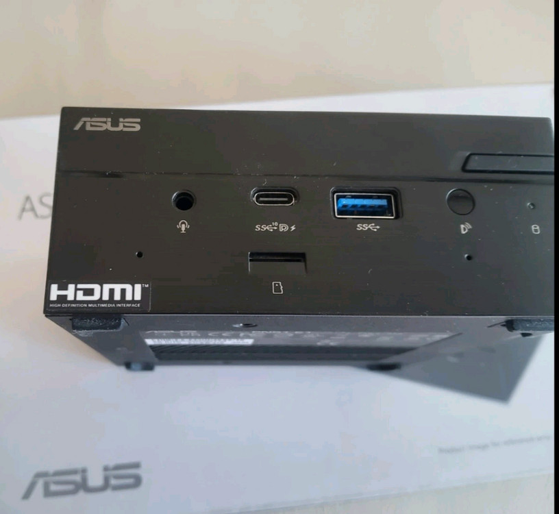 아수스 asus pn51 미니pc 이미지