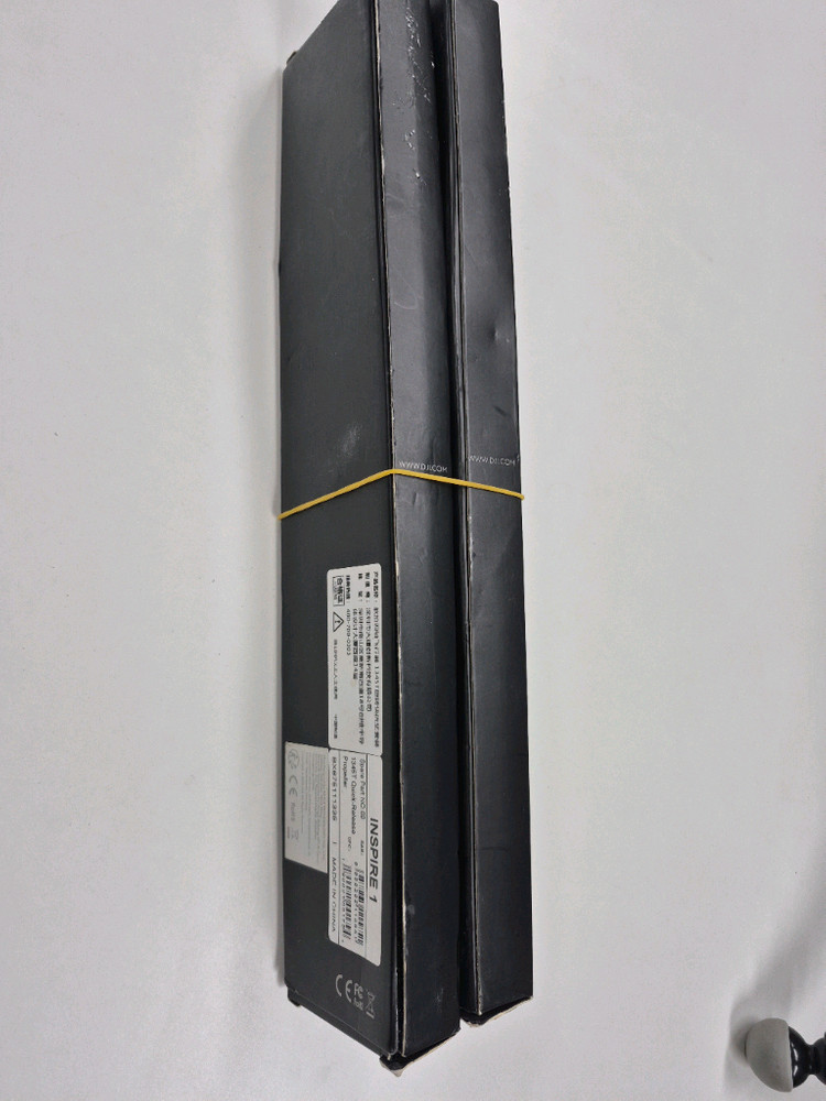 인스파이어1 드론 용 프로펠러 미사용 두박스(1박스당 두개씩)--2