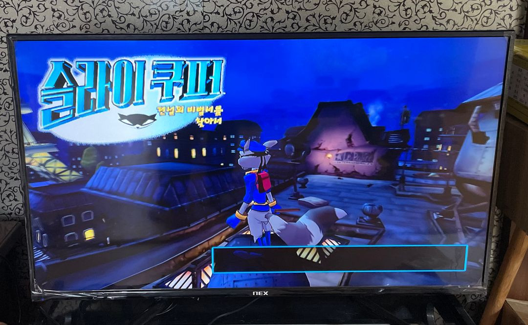 PS3 120GB 본체와 컨트롤러 2개가 포함된 세트입니다--2