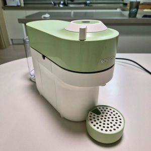 직거래만/네스프레소 버츄오 팝 피스타치오 리미티드 에디션 캡슐 커피머신 이미지