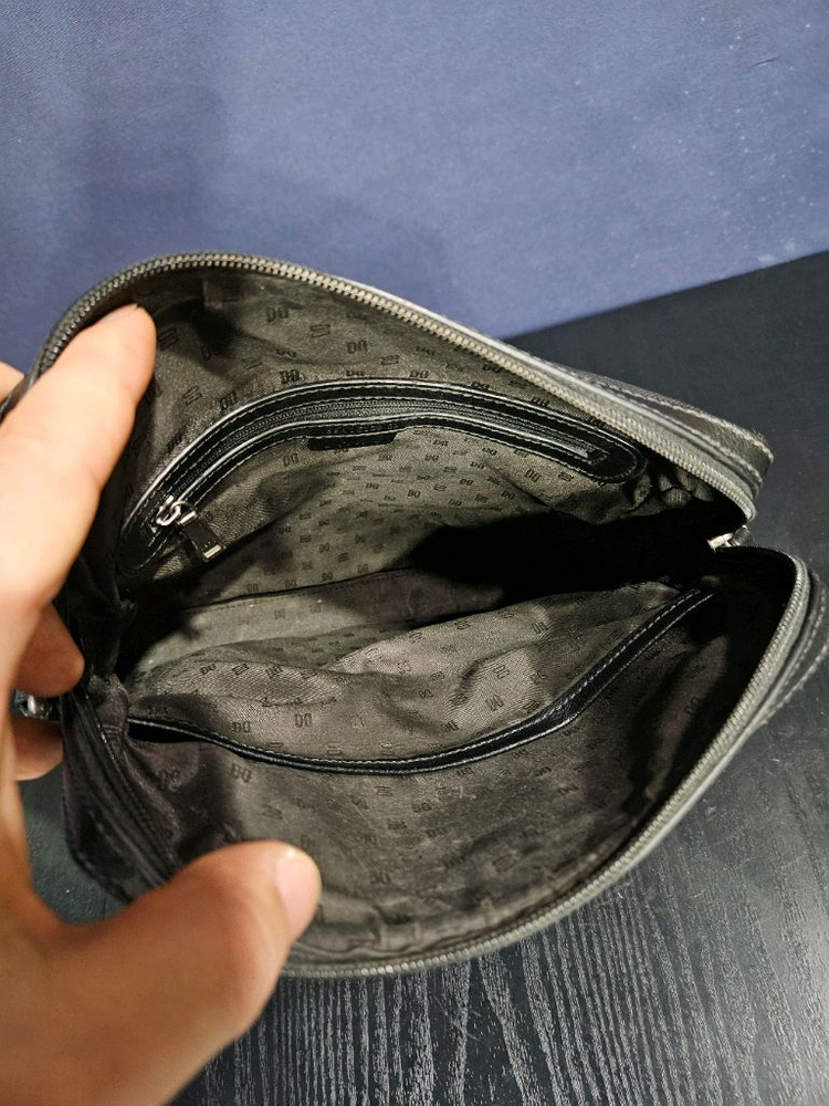 닥스 블랙 남성 크로스백 이미지