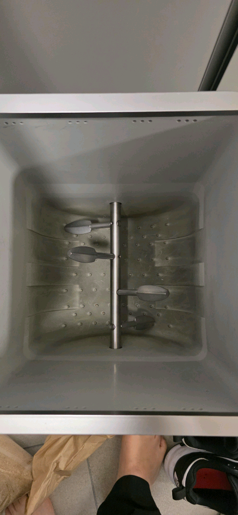 린클 그래비티 미생물 음식물 처리기 이미지