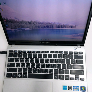 12.5인치 삼성 노트북 i5 이미지