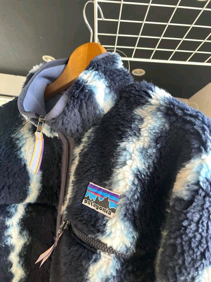 파타고니아 50주년 내추럴 블렌드 레트로 가디건 썬더 이미지