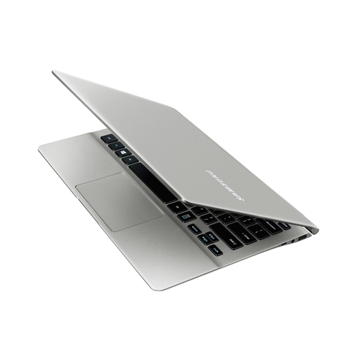 [중고] 삼성 노트북9 NT900X3K (i5-5200U/8G/S256G/13.3인치/윈10Pro) 이미지