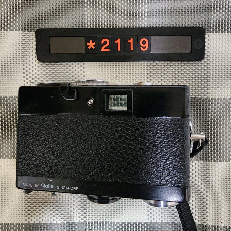 롤라이 35 B 필름카메라 블랙바디 이미지