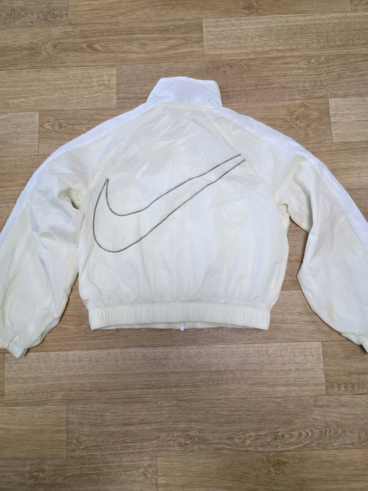 (택포)나이키 바람막이 키즈 10~12세--1