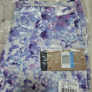 나이키 플로럴블리스 레이서백 26 (미개봉)