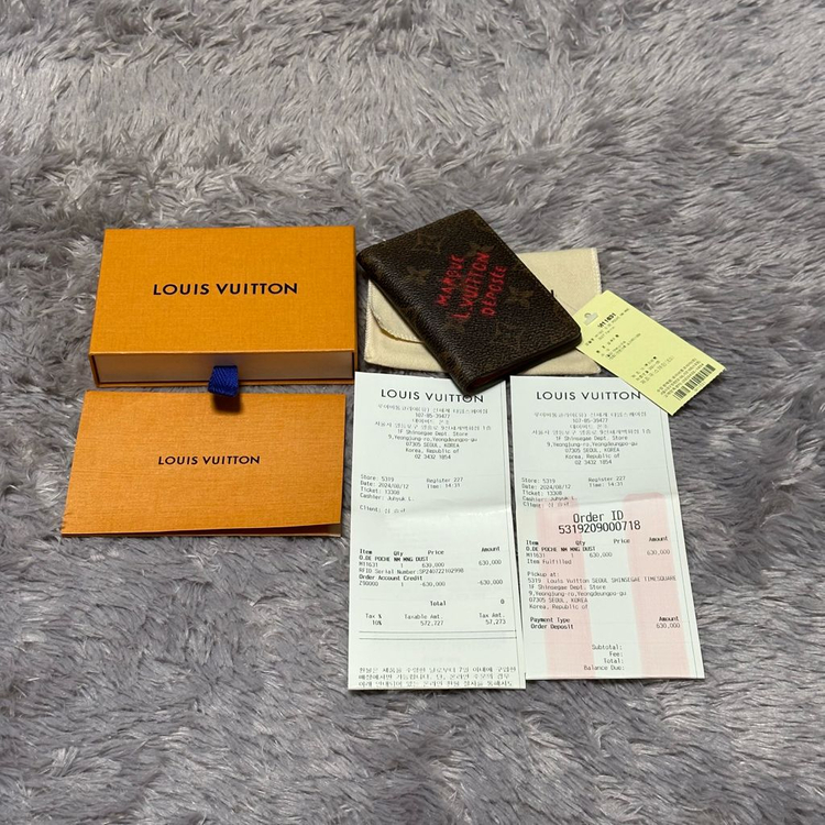 [미사용/새상품] 루이비통 모노그램 더스트 캔버스 오거나이저 카드지갑 이미지