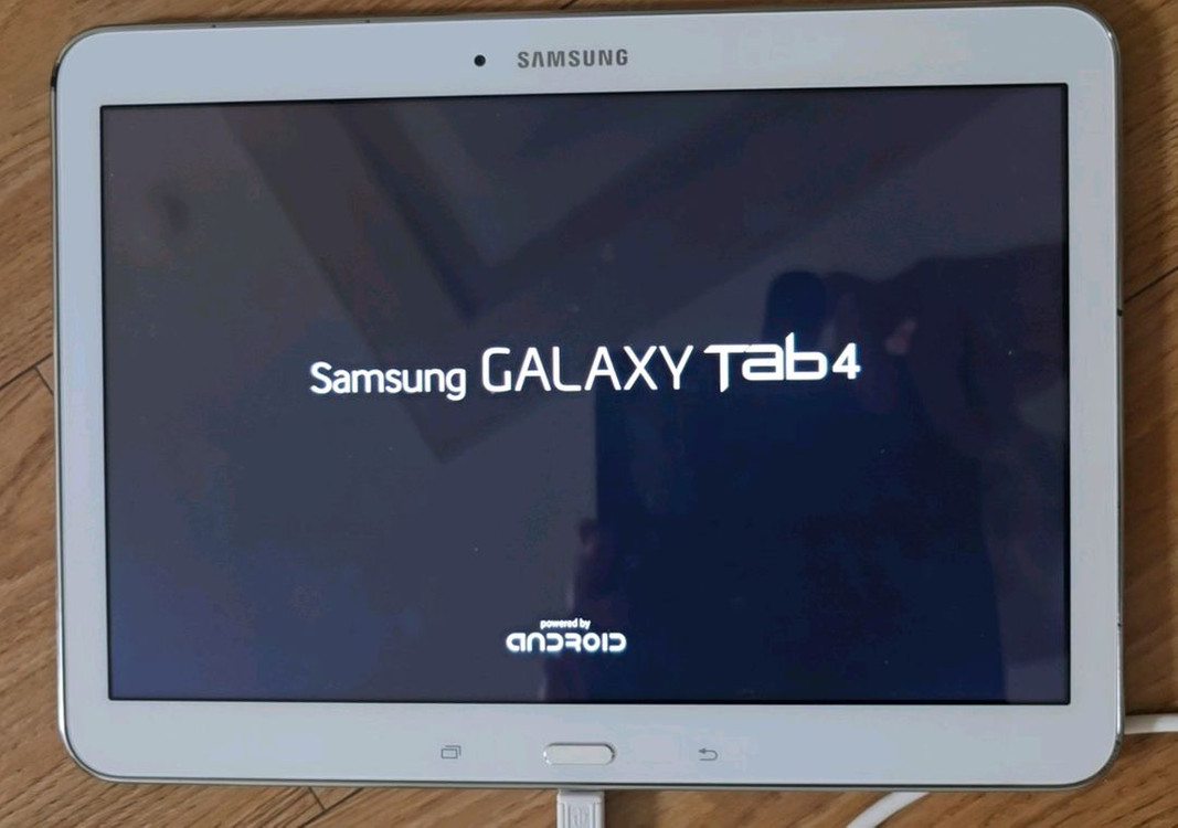 갤럭시 탭 A (2014) 10인치 싸게 팝니다--0