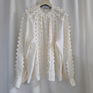 앤아더스토리즈 레이스 블라우스