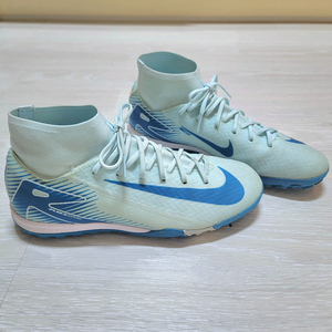 [260mm] 나이키 머큐리얼 슈퍼플라이 10 아카데미 TF 풋살화 축구화 (가방도 같이 드립니당)