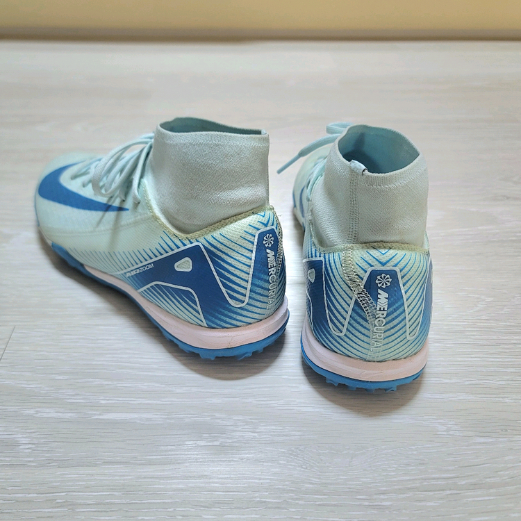 [260mm] 나이키 머큐리얼 슈퍼플라이 10 아카데미 TF 풋살화 축구화 (가방도 같이 드립니당)--1