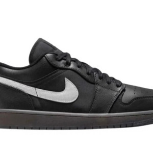 나이키 조던1 로우 SE 블랙 화이트 270