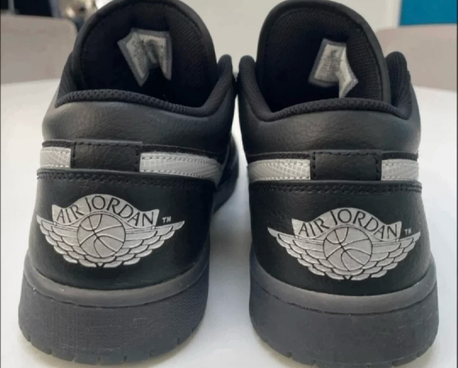 나이키 조던1 로우 SE 블랙 화이트 270--3