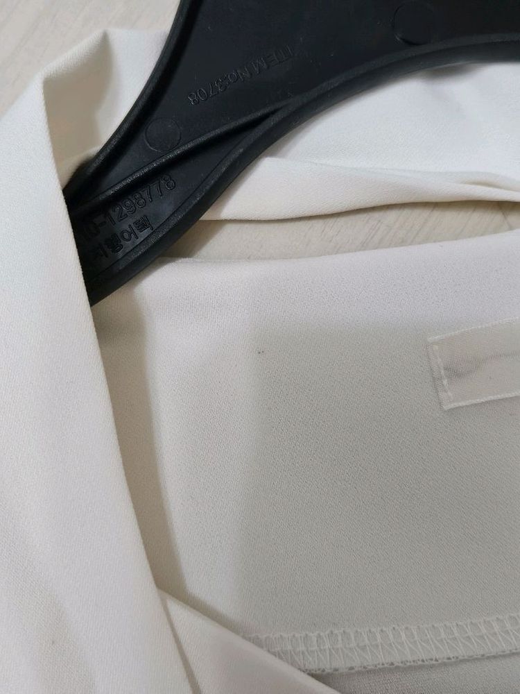 여성 타이 블라우스 새상품 이미지