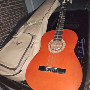 삼익브랜드기타 새줄세팅해서쓸분