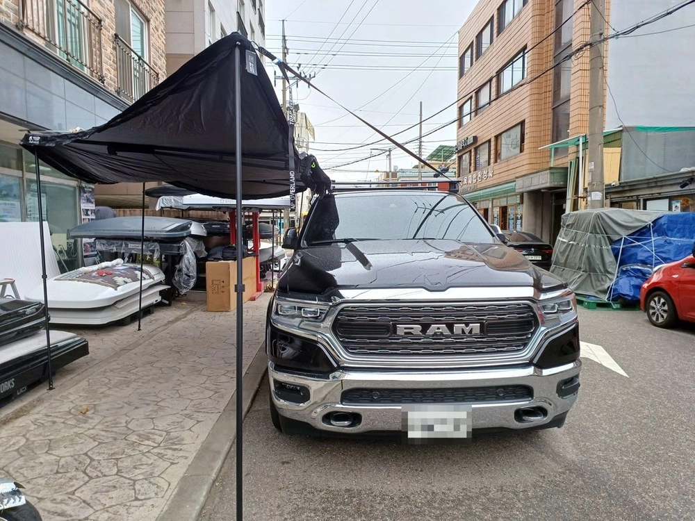 스토리지웍스어닝(2.5m)+메세타 반자동 및 유일,코토어닝,트랩오버랜드 180도 270도,신형 경량 270도 어닝등 이미지