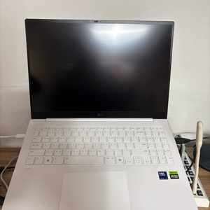 LG 그램 Pro 16인치 RTX4050 32GB 512GB+1TB SSD 추가장착 이미지