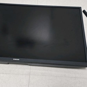 삼성 32인치 4K 모니터(U32J590) 팝니다. 이미지