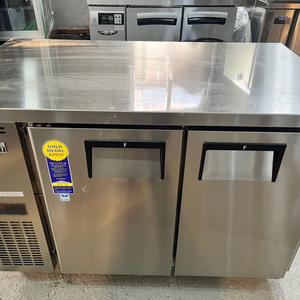 에베레스트 테이블냉동고 1200 부성 간냉식 2도어 올스텐 업소용 베이커리카페