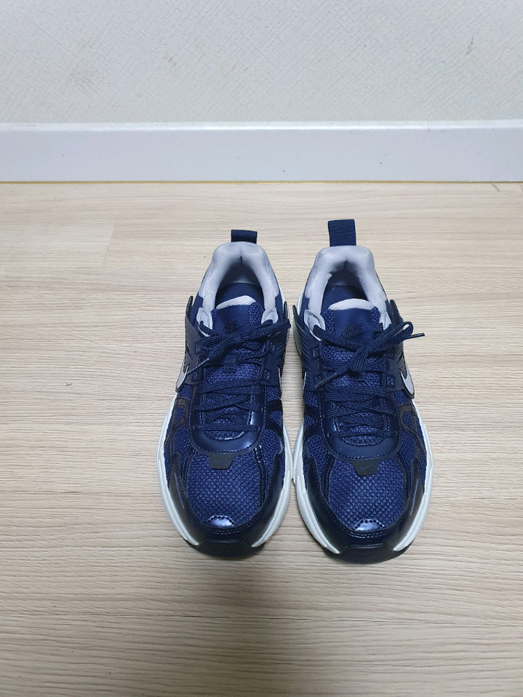 나이키 v2k 런 운동화 270--2