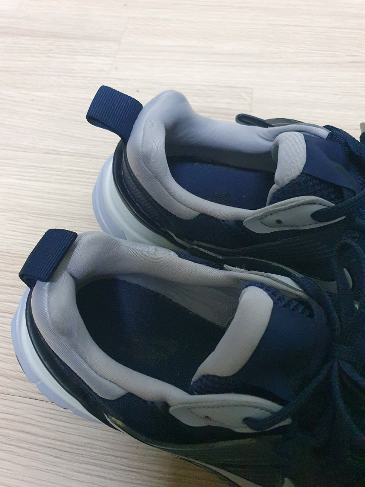 나이키 v2k 런 운동화 270--6