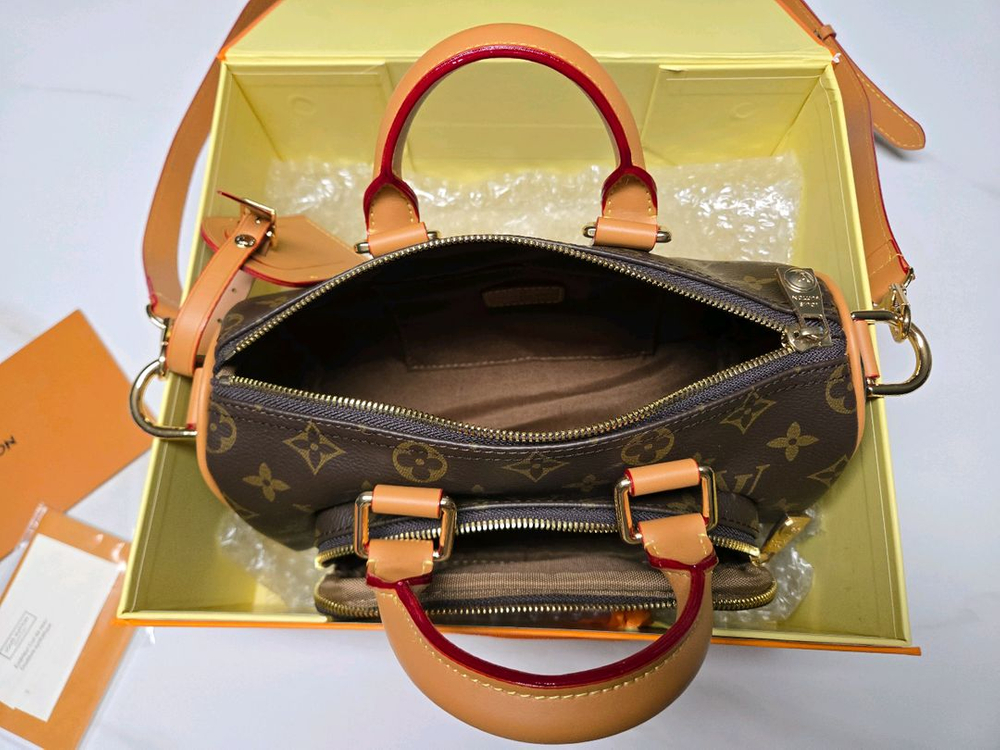 루이비통 25w 키폴25 카고 모노그램 이미지