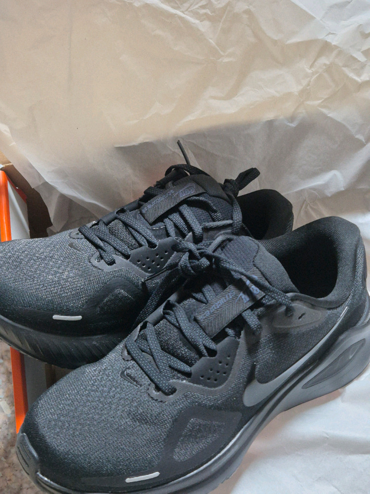 나이키 스트럭처26 여성용 운동화 (새제품)--1