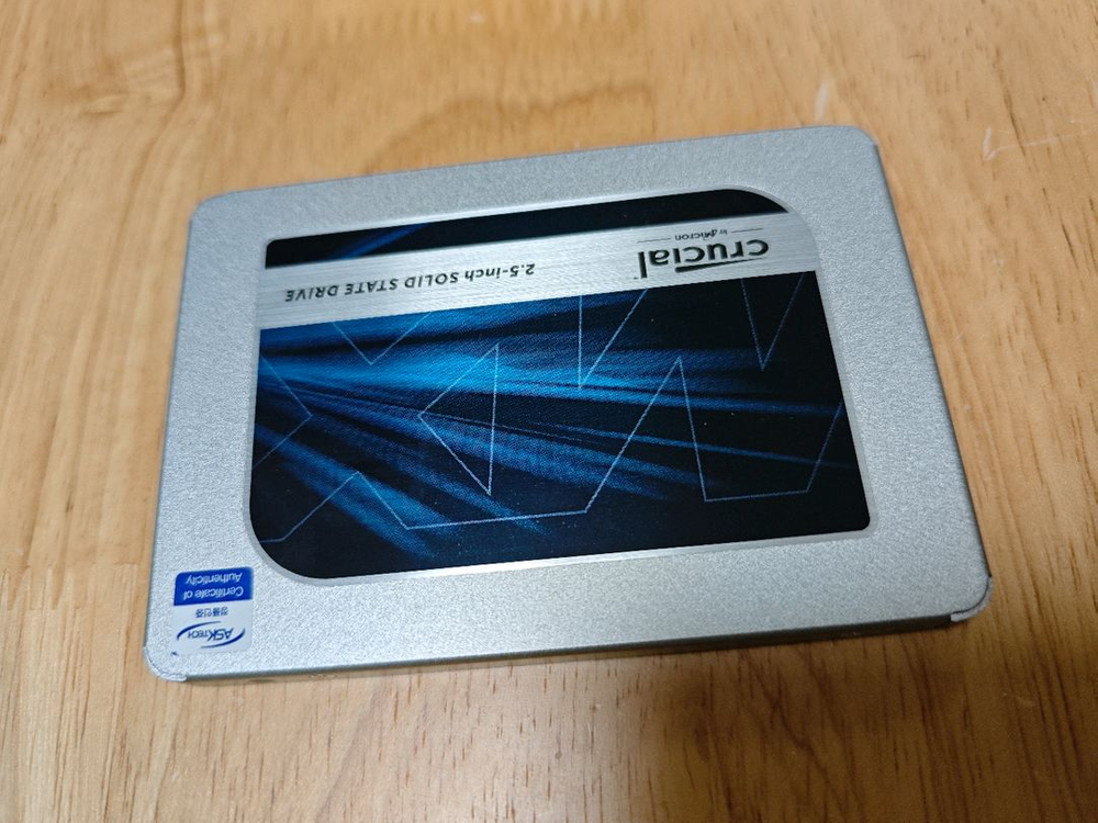 Crucial MX500 4TB SSD--1