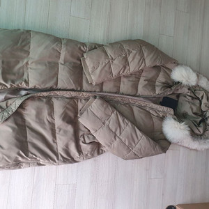 여자 롱 패딩 팔아요 이미지