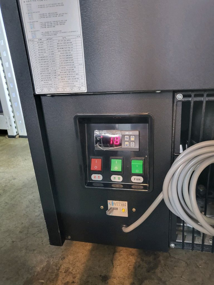 우성제과쇼케이스 1200사이즈 사이즈 가로*세로*높이1200*650*1200 카페제과3단쇼케이스--2