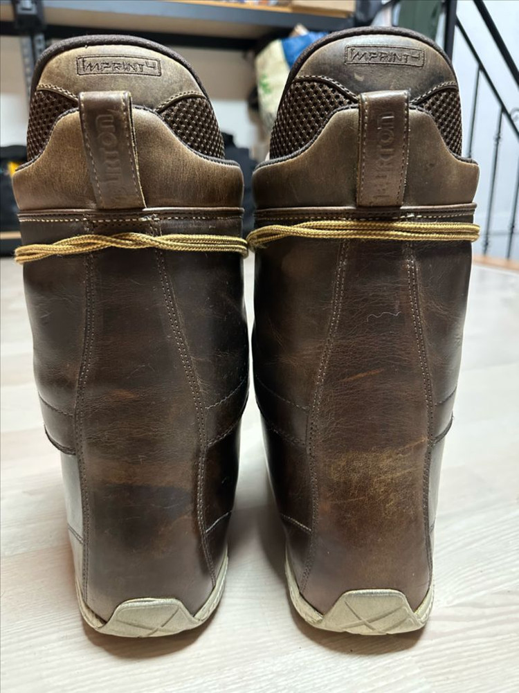 버튼 x 레드윙 콜라보 스노우보드 부츠 270--2