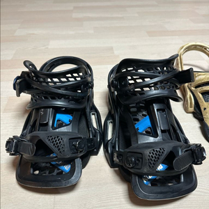 버튼 제네시스 est 바인딩 m사이즈 및 여분 부품 바인딩