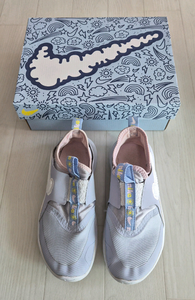 나이키 운동화 220사이즈 내놓습니다.--1