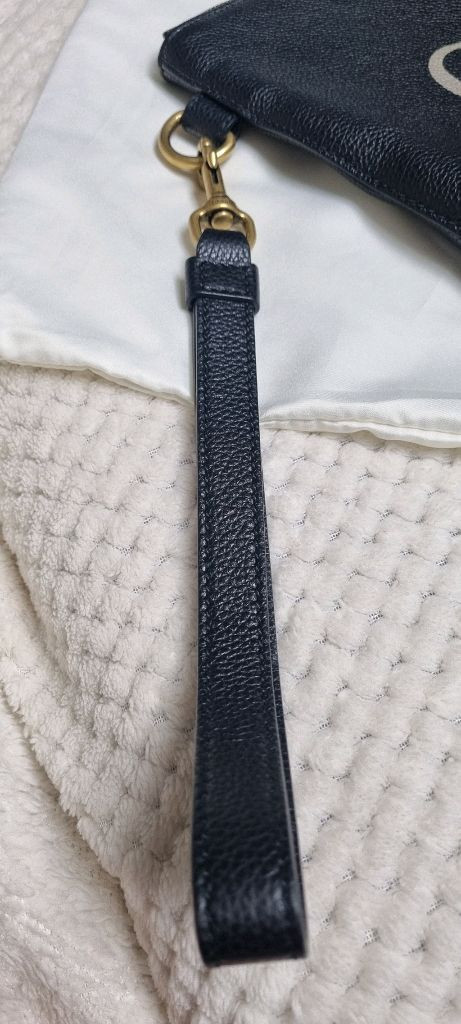 <상태 굿> 신형 구찌 띠로고 클러치--9
