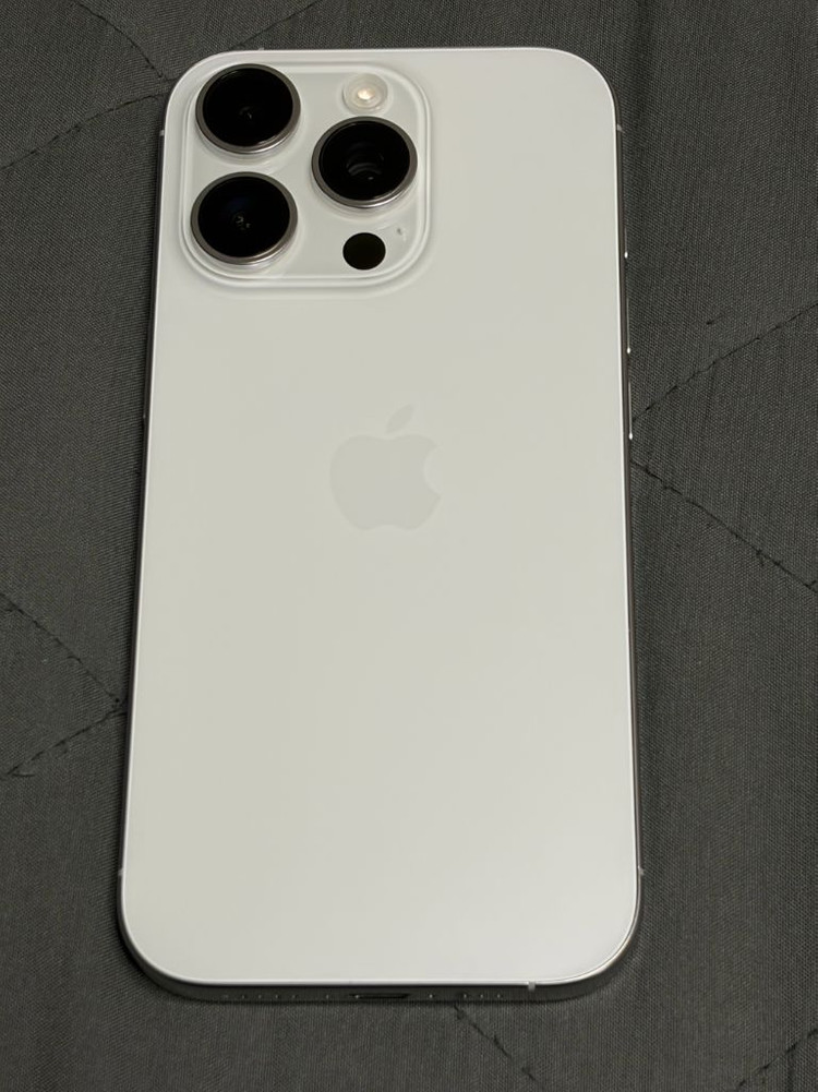 아이폰16프로 화이트 128기가--1