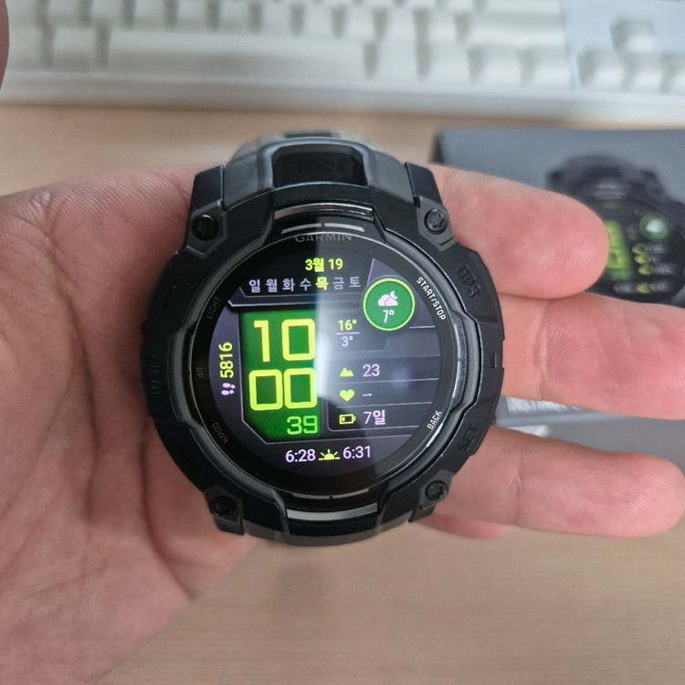 Garmin 가민 인스팅트3 50mm 아몰레드 포러너, 코로스보다 좋음 이미지