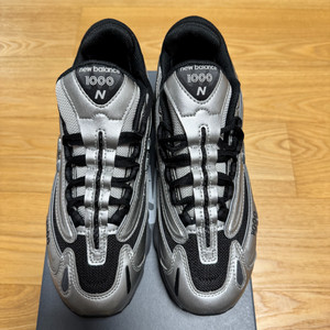 [새상품] 뉴발란스1000 uk5사이즈